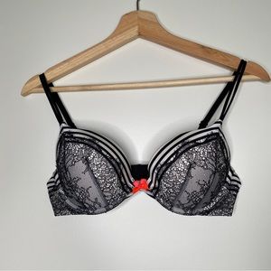 VS padded Bra 36B